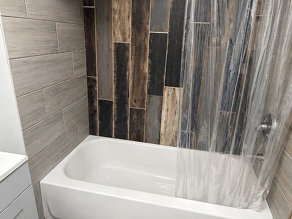 4th image of 6550 S Drexel Ave #1