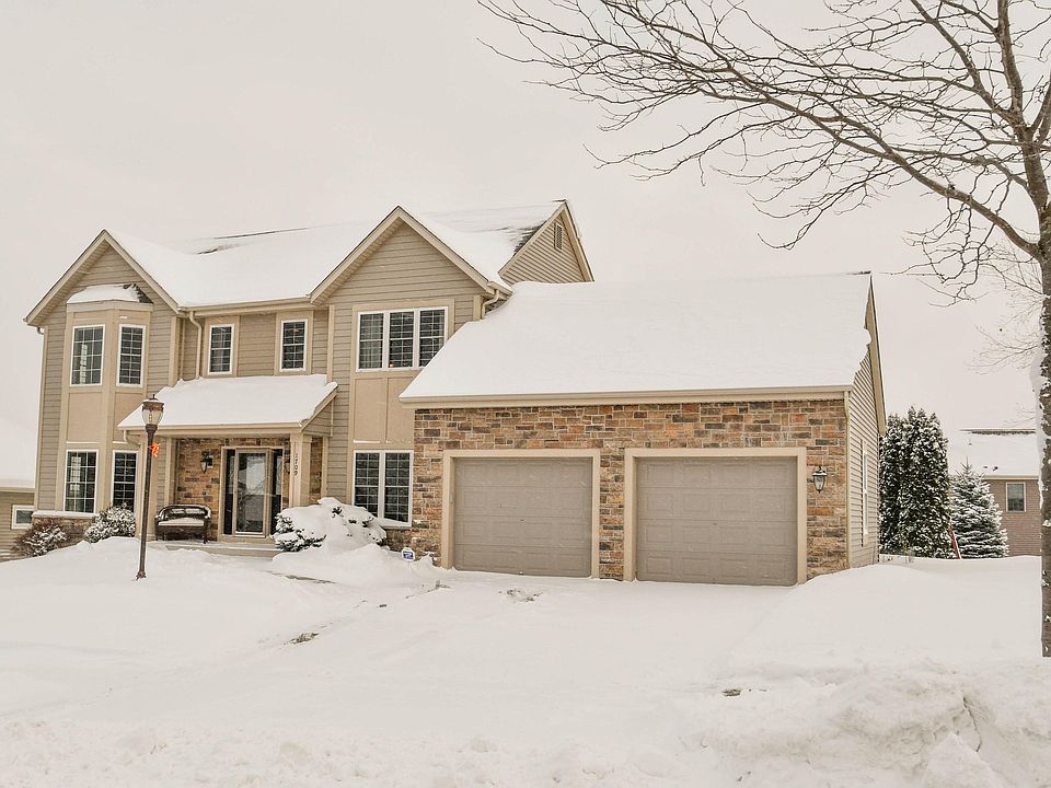 1st image of 1709 Rockridge Way