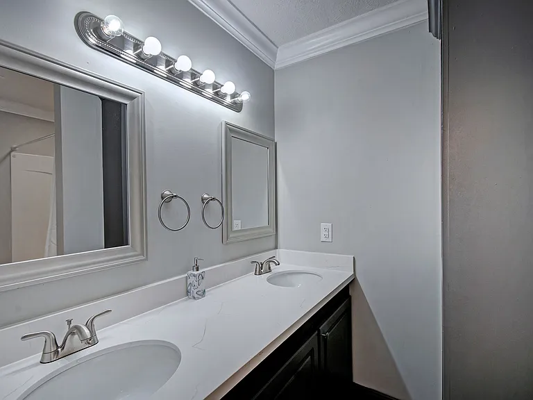 105 Sunset Dr — Photo 27