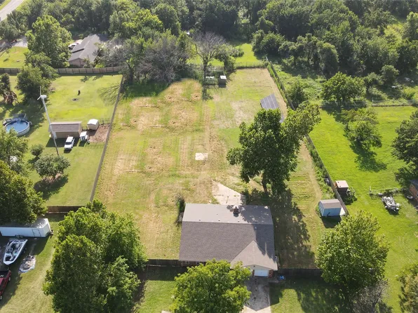55 Meadow Ln, Choctaw, OK 73020