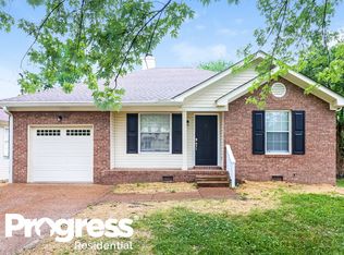 129 Agee Cir E, Hendersonville, TN 37075