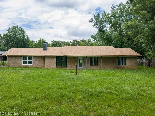 3416 Red Hill Rd, Alma, AR 72921