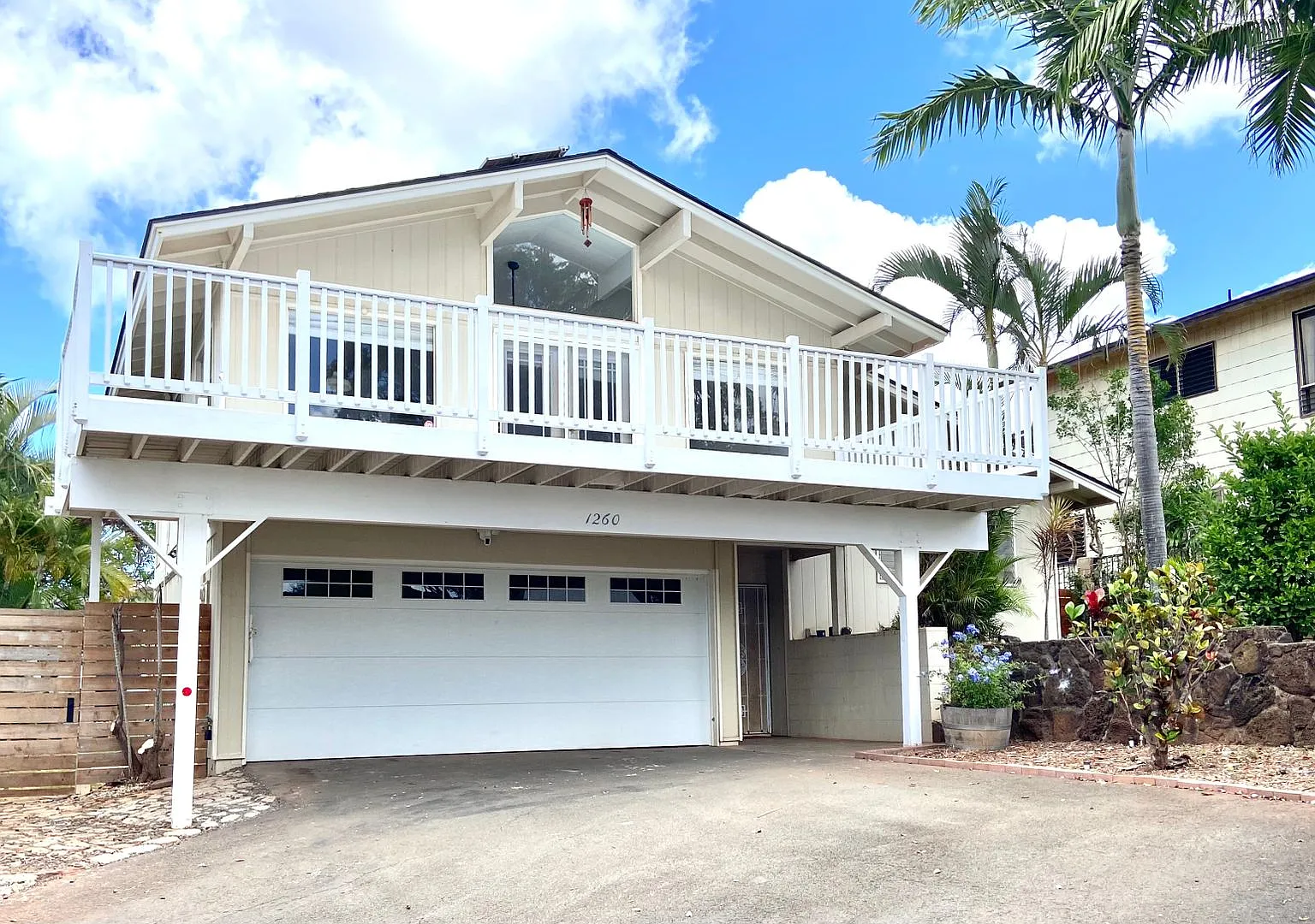 3 Bed 2 Bath Home W/ Pv (Low Electricity Fees) - Upper Makakilo! — Photo 1