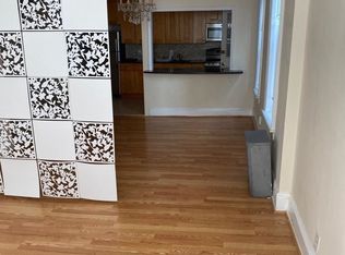 23-48 Crescent St #2, Astoria, NY 11105