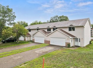 14 118th Ave NE, Blaine, MN 55434