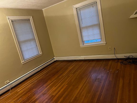 5th image of 190 River St Floor 1