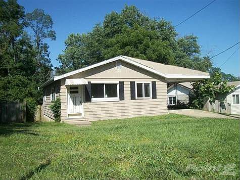 1st image of 100 Goodridge Dr