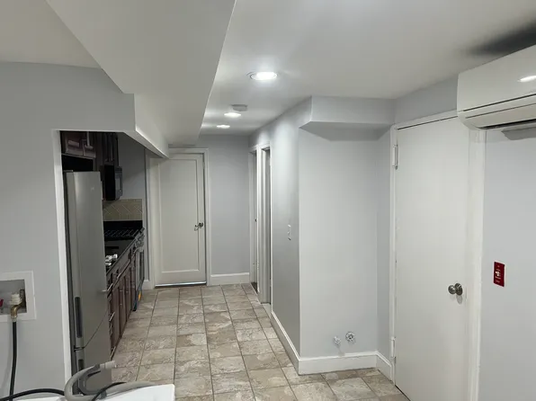 32-32 32nd Street image 1 of 6