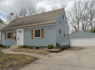 2137 9th Ave NE, Rochester, MN 55906