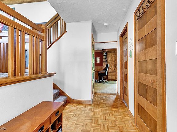 3rd image of 2305 Jacqueline Dr