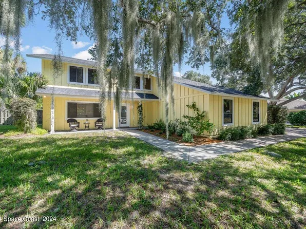 1070 Shady Ln, Merritt Island, FL 32952