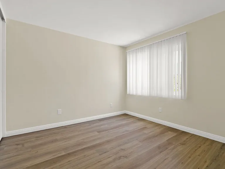 16956 Flower Vale Ln — Photo 17