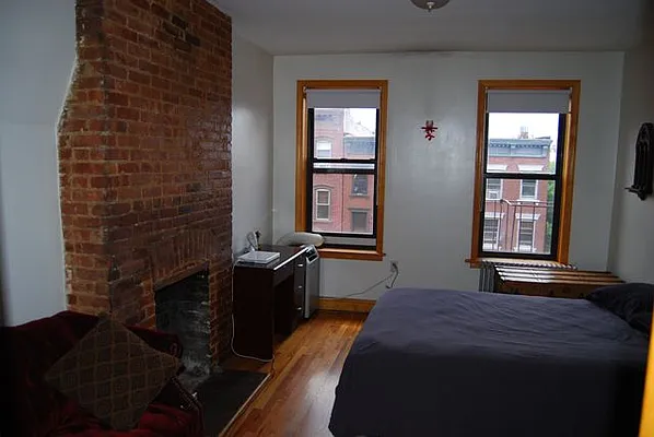 Rented by City Barn Realty Inc | media 2