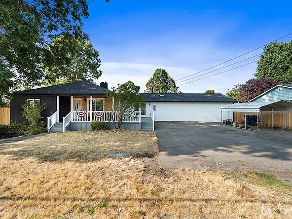 2nd image of 409 3rd Avenue SE