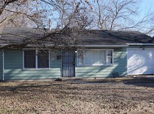 16 Helen Ct, Cahokia, IL 62206