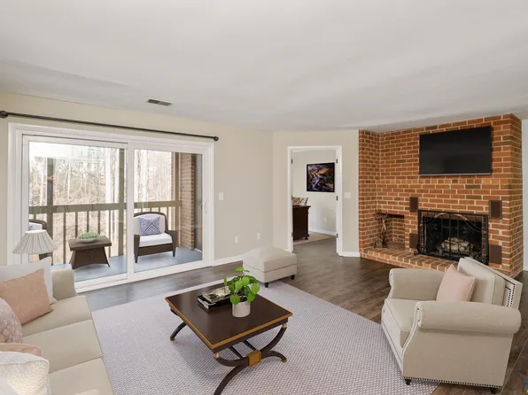 111 Turtle Creek Rd APT 2, Charlottesville, VA 22901