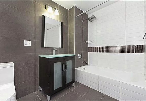 5th image of 80 Meserole St APT 1C