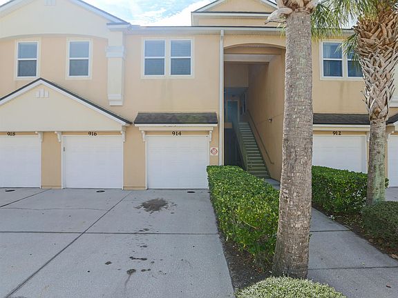 3rd image of 914 Golden Lake Loop Unit 914