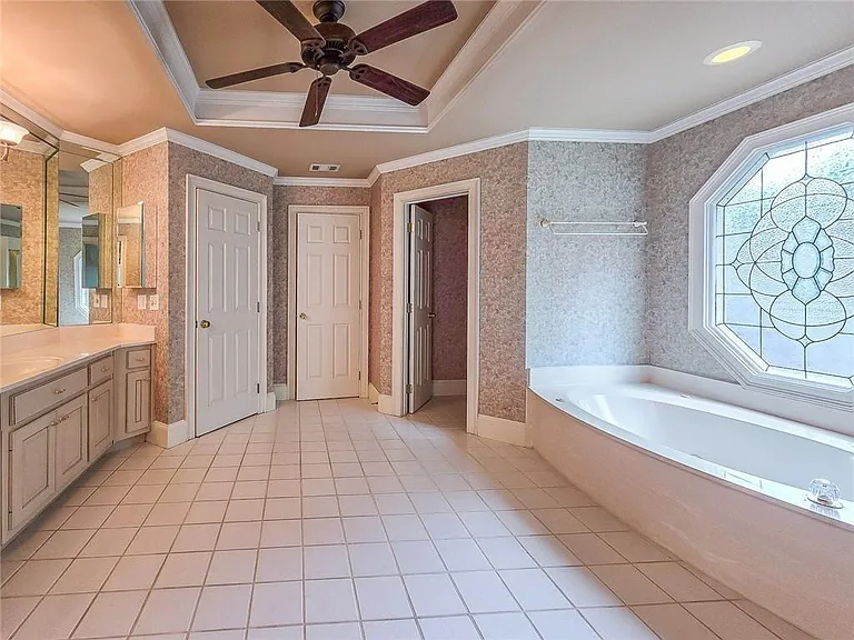 2502 Oak Hill Overlook — Photo 31