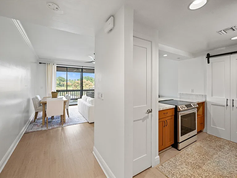 11842 Pebblewood Dr #202 — Photo 7