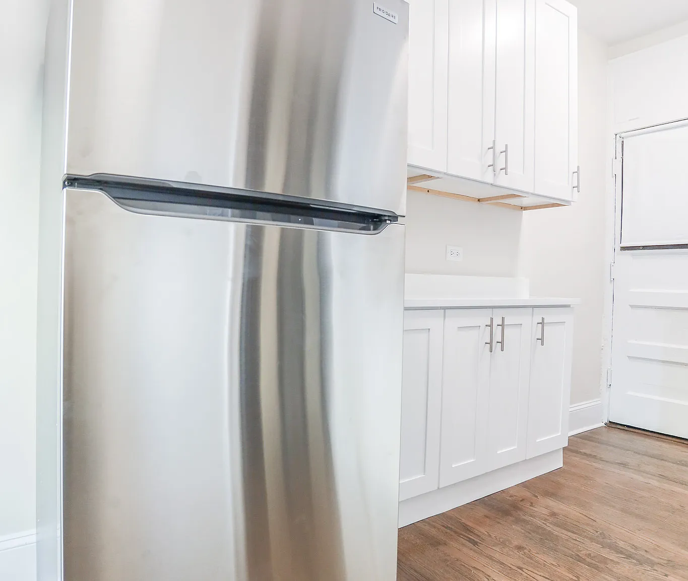 Studio, 425 sqft, $1,125 — Photo 1