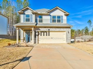 247 Magnolia Villas Dr, Cornelia, GA 30531