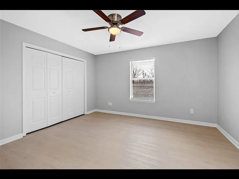 1419 E Sequoyah Ct — Photo 14