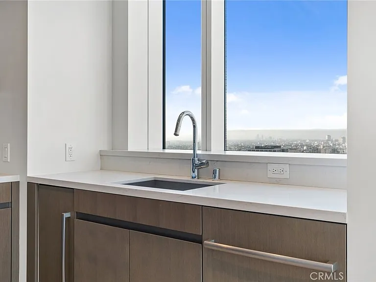 889 Francisco St #2408 — Photo 13
