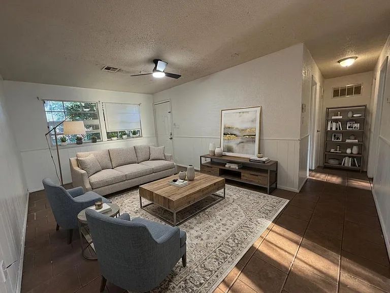 1317 McGregor Dr — Photo 2