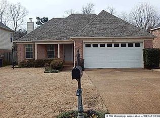 3232 W Hartland Dr, Southaven, MS 38672
