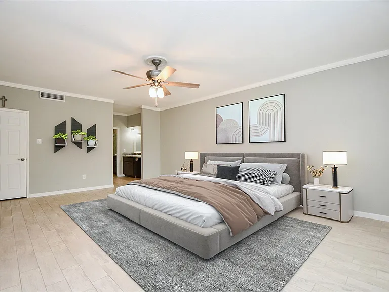 382 Wilcrest Dr — Photo 16