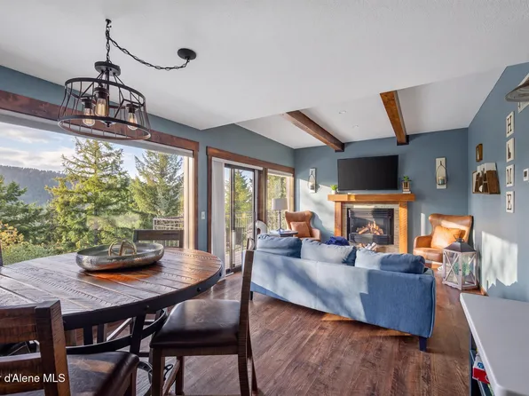 128 Blooming Flower Ct #C1, Sandpoint, ID 83864