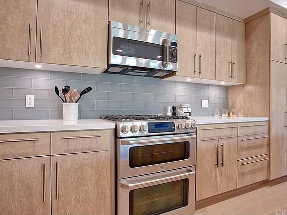 5th image of 4240 Laurel Canyon Blvd Unit 101