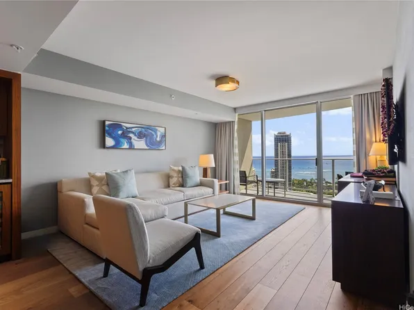 2139 Kuhio Ave #2802, Honolulu, HI 96815