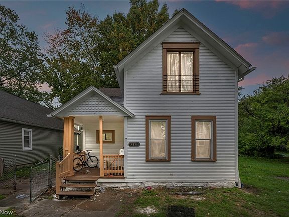 2nd image of 3288 W 52nd St