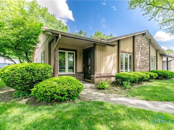 6812 Woodmeadow Dr #6812, Toledo, OH 43617