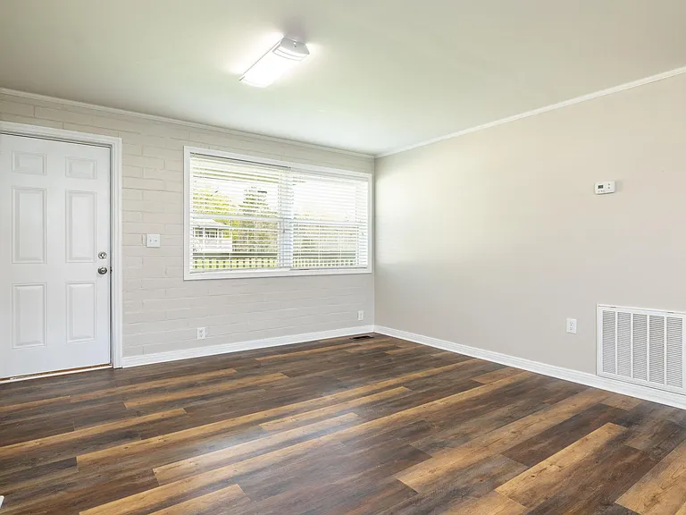 4807 Joe Lewis Rd SW — Photo 5