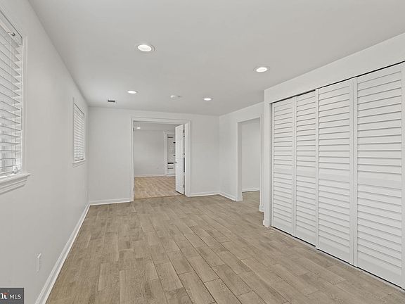 4th image of 139 Adrienne Ave