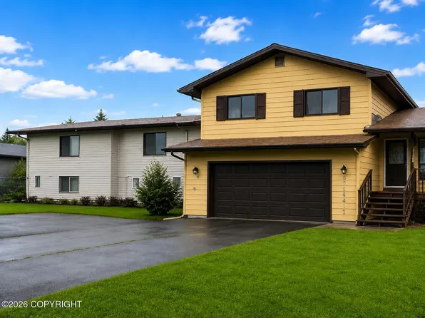 1841 Early View Dr, Anchorage, AK 99504