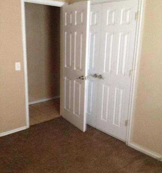 1st bedroom