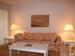 685 N Ashurst Ct UNIT H104, Palm Springs, CA 92262