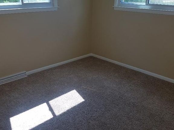 5th image of 9031 W Crawford Ave
