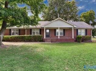 104 3rd St, Gurley, AL 35748