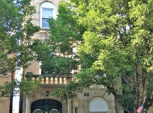2044 W 19th St APT 3R, Chicago, IL 60608