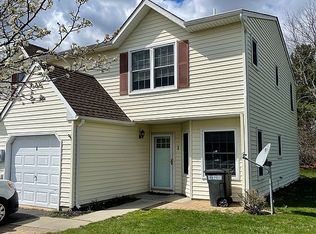 1 Mariners Cv, Freehold, NJ 07728