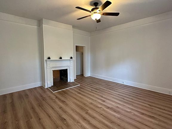 5th image of 213 S Cedar Ave APT 1