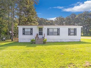 25 Creekwood Rd, Winder, GA 30680