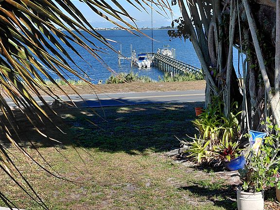 3rd image of 11107 S Indian River Dr #2