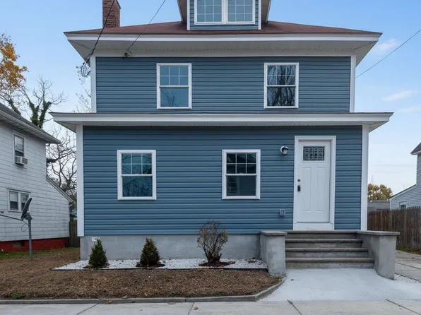 306 4th St, Seaford, DE 19973