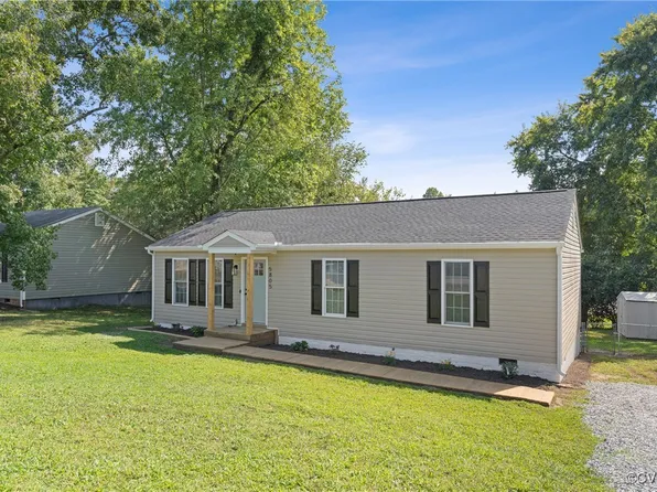 5805 Huntingcreek Dr, North Chesterfield, VA 23237